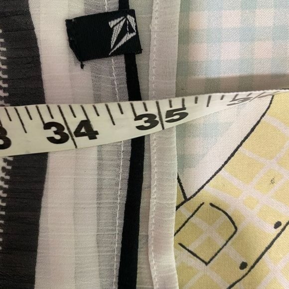 Volcom womens sleeveless mini dress white black plaid stretchy top size small S - Picture 14 of 16